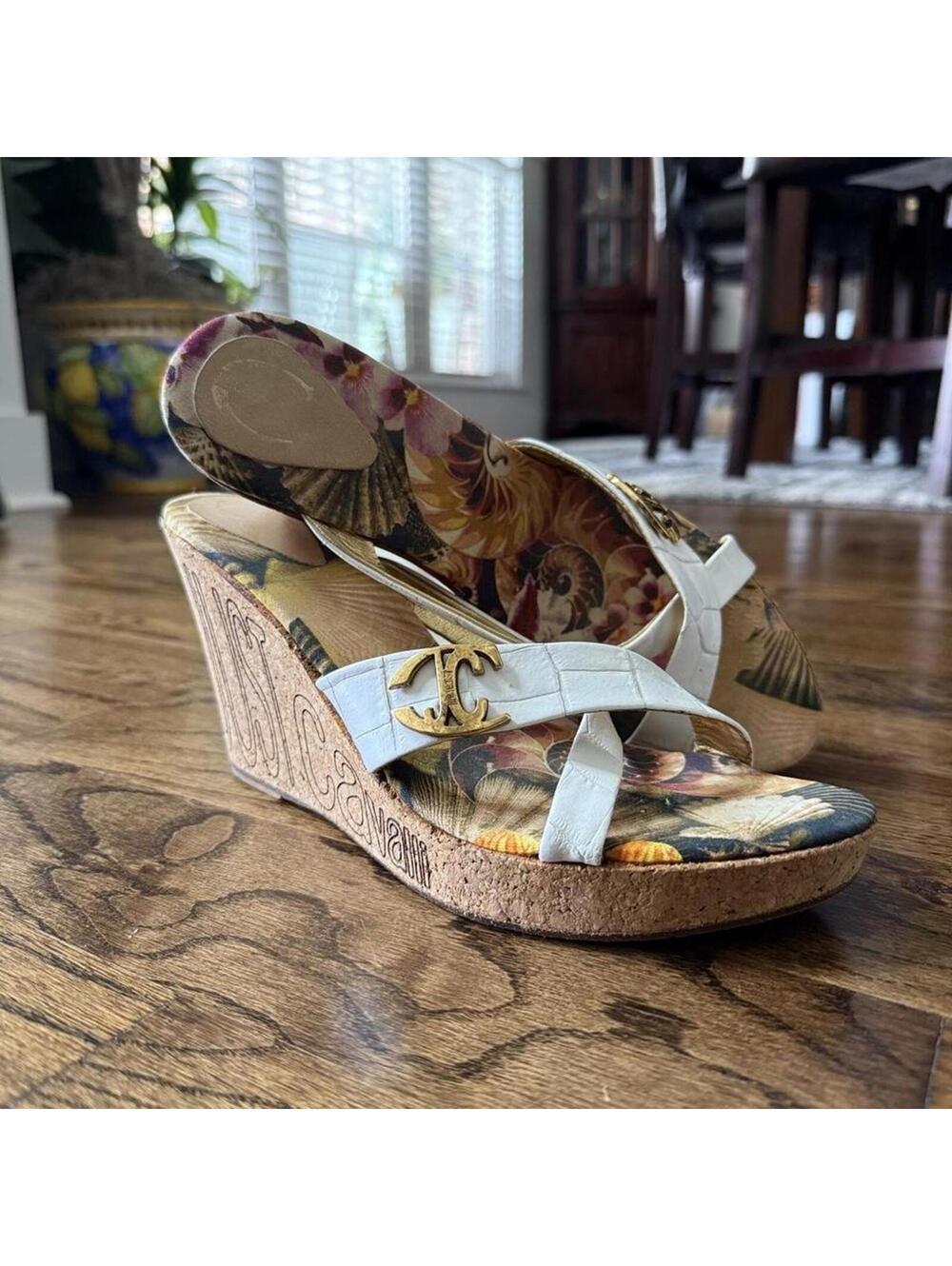 🌿 Just Cavalli Cork Wedge Sandals EU 40 White Croc Gold Logo